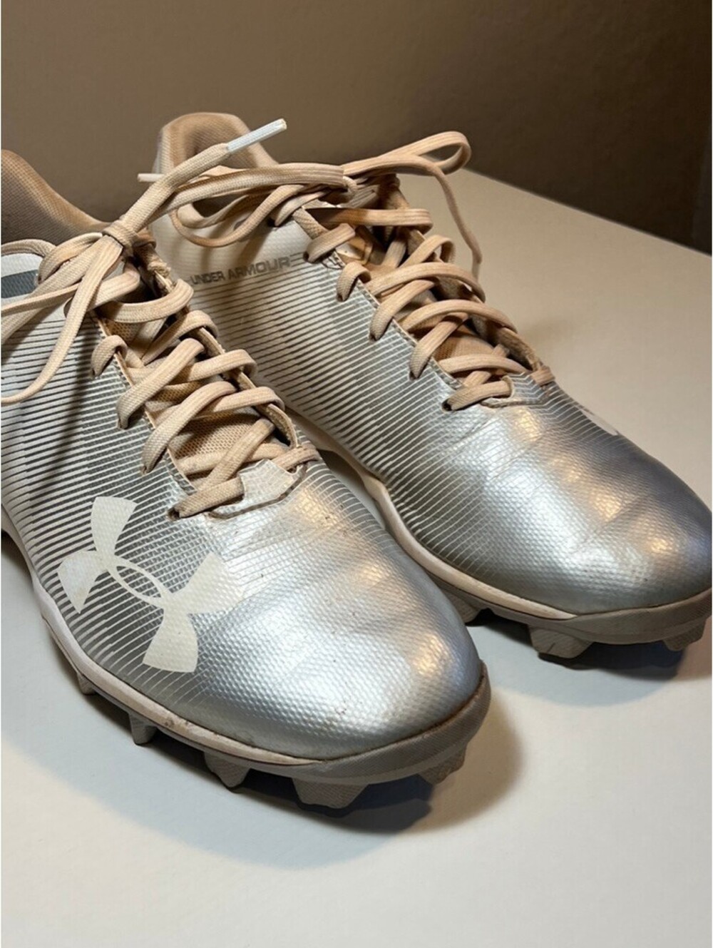 Under Armour Leadoff Low RM Baseball Cleats White Silver Size 7.5 1297317-100